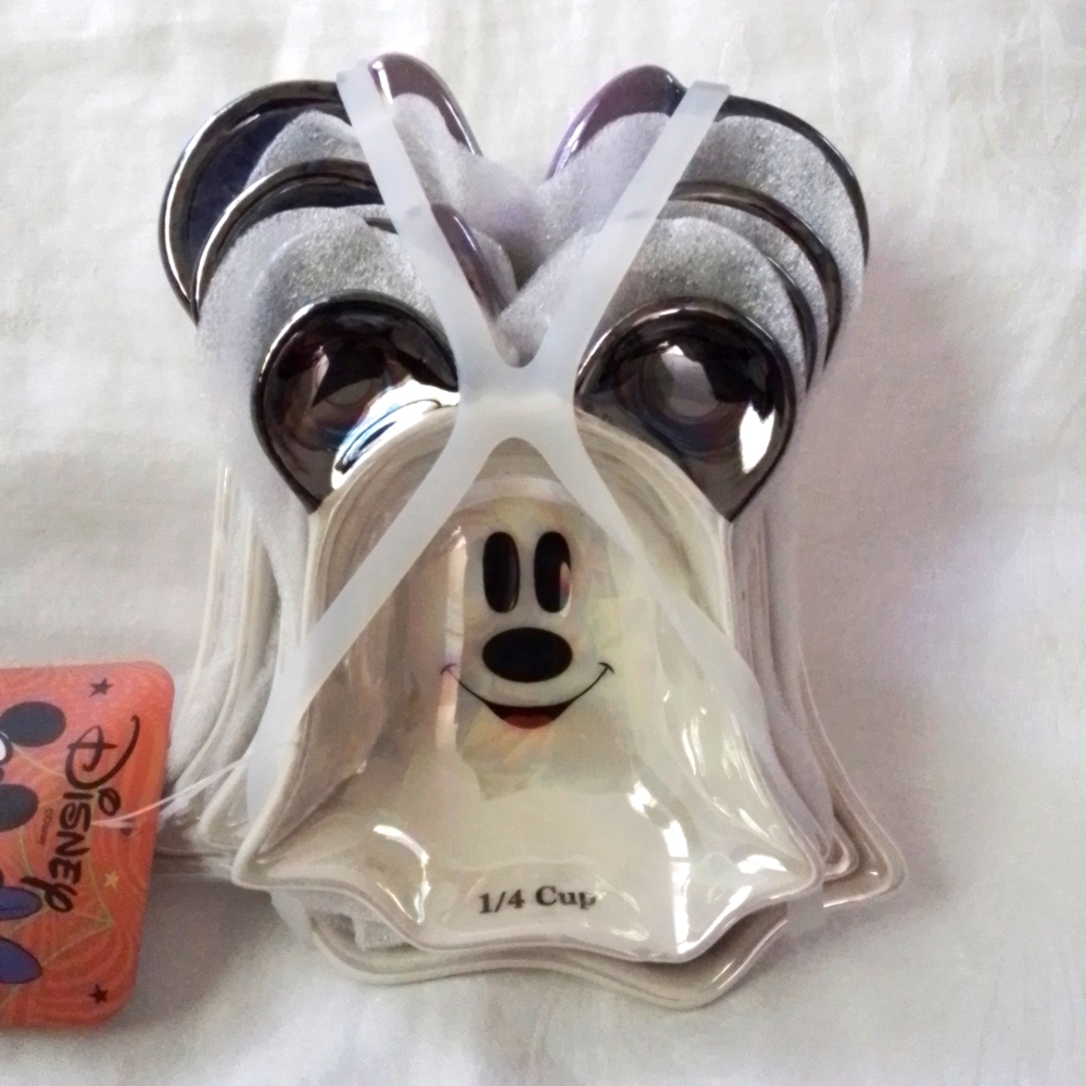 Disney Mickey and Minnie Mouse Iridescent Halloween Set of 4 Measuring Cups
